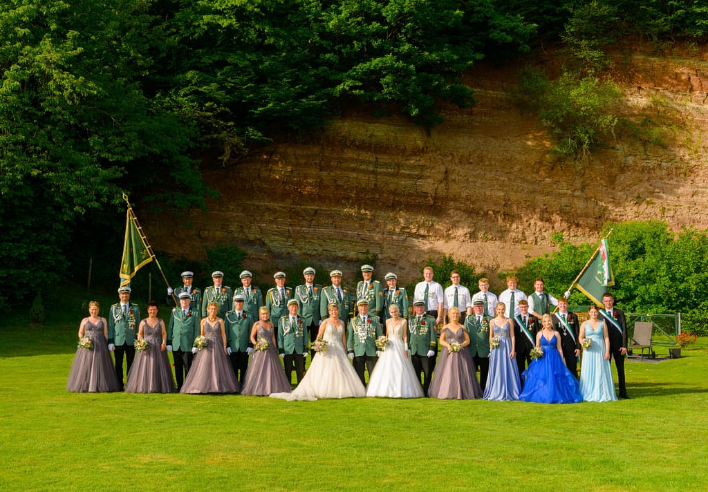 Gruppenfoto der Königshäuser der Lother Schützen 2026